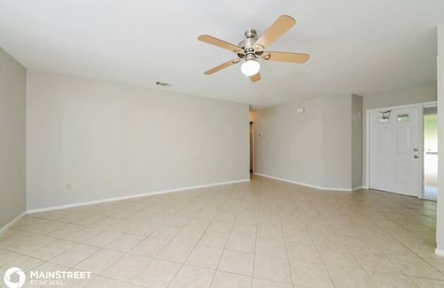 5444 Kenwood Drive Gallery 4