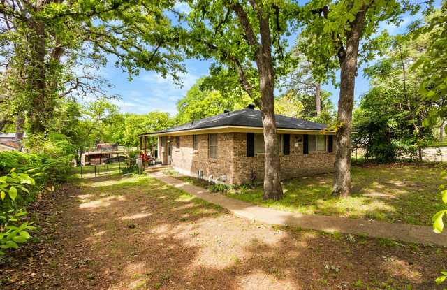 WELCOME TO LAKE LIFE! Gallery 3