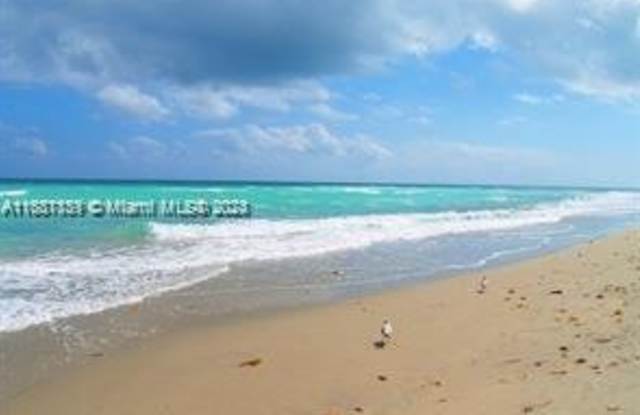 816 NE 27th Ave - 816 Northeast 27th Avenue, Hallandale Beach, FL 33009