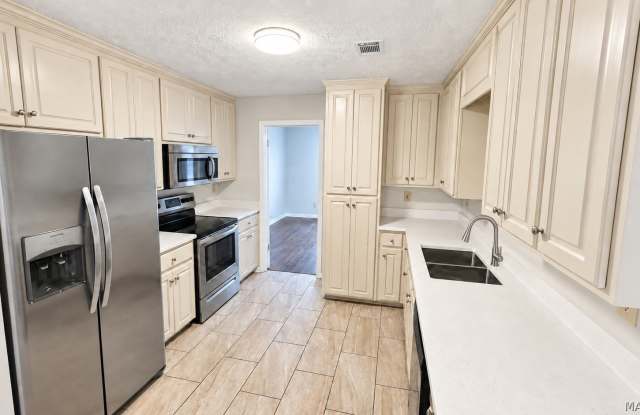 3606 Farmfield Lane Gallery 4