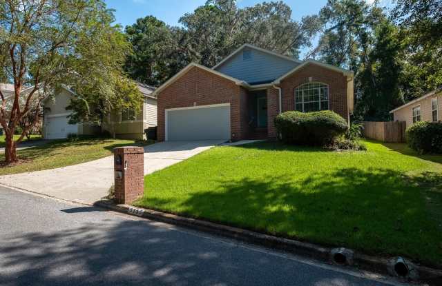 5357 SAINT IVES Lane Gallery 2
