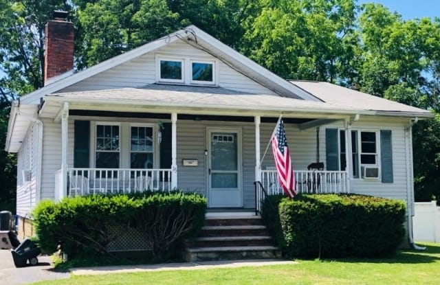 15 Summit Ave - 15 Summit Avenue, Butler, NJ 07405
