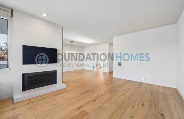 6058 Shelter Bay Ave. Gallery 3