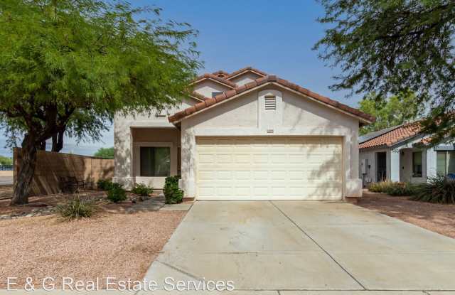14894 W Caribbean Ln - 14894 West Caribbean Lane, Surprise, AZ 85379