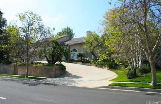 12505 Cascade Canyon Drive Gallery 3