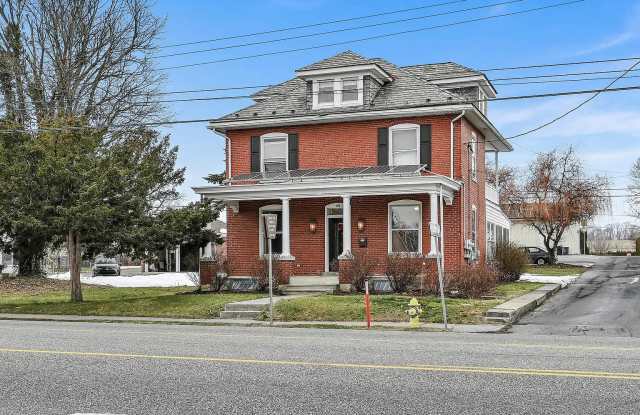 753 E Main St - 1 photos photos