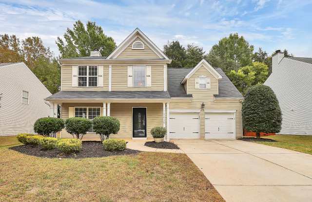 Welcome home to the popular Crossings neighborhood! Community Pool and Playground, Fenced in Backyard! photos photos
