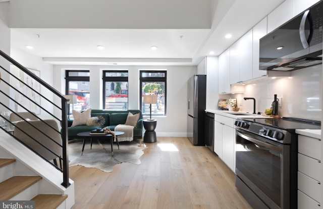 1208 M Street NW unit: 12 - 1208 M Street Northwest, Washington, DC 20005