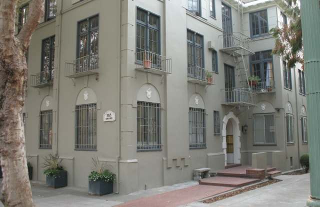 375 Grand Ave photos photos