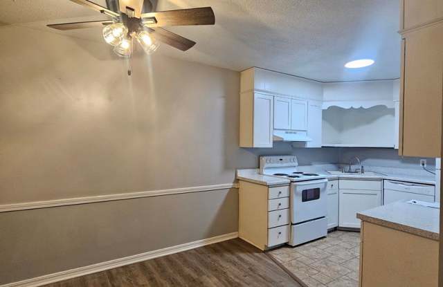 1309 East 21st photos photos