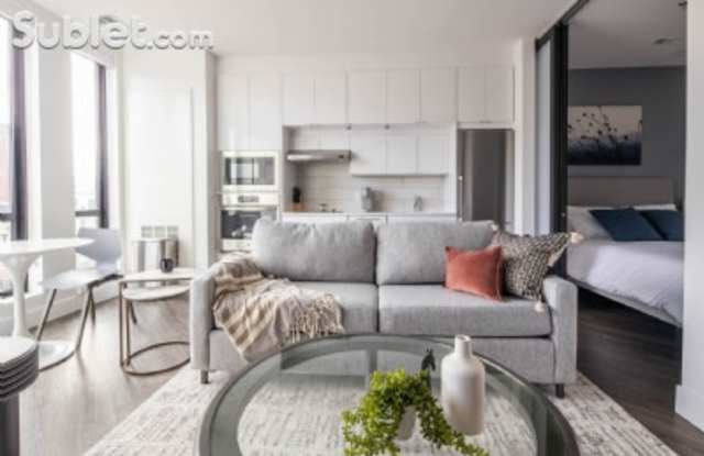 2112 N Houston Street - 2112 North Houston Street, Dallas, TX 75201