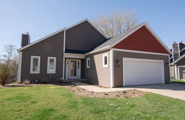 Luxury Lakeside Living – 3 Bed, 2.5 Bath Home with Stunning Views photos photos