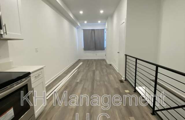 976 North 45th Street - 1 photos photos