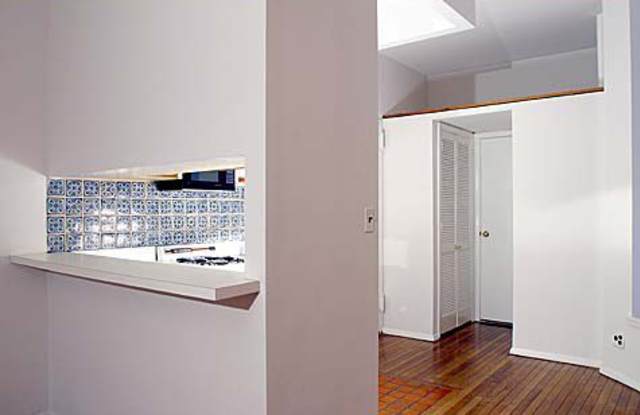 415 E 72nd St - 415 East 72nd Street, New York City, NY 10021 415 E 72nd St - 415 East 72nd Street, New York City, NY 10021