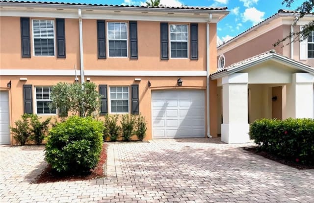 5625 Cove CIR - 5625 Cove Circle, Collier County, FL 34119