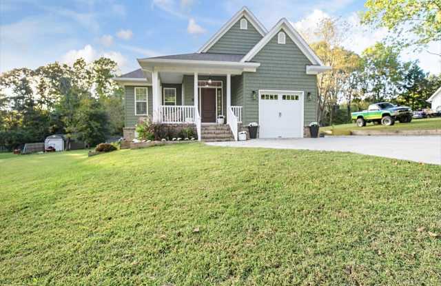 7958 Roaring Springs Road Gallery 1