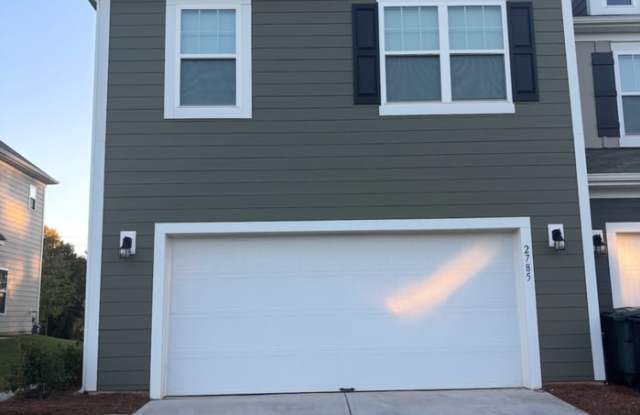 2785 Yeager Drive Northwest photos photos