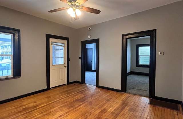 315 N Dewey St Eau Claire, WI 54703 photos photos