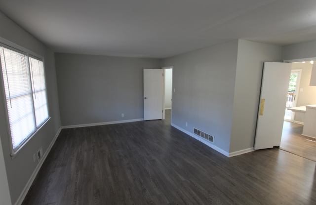 3158 Windy Hill Dr. Gallery 2