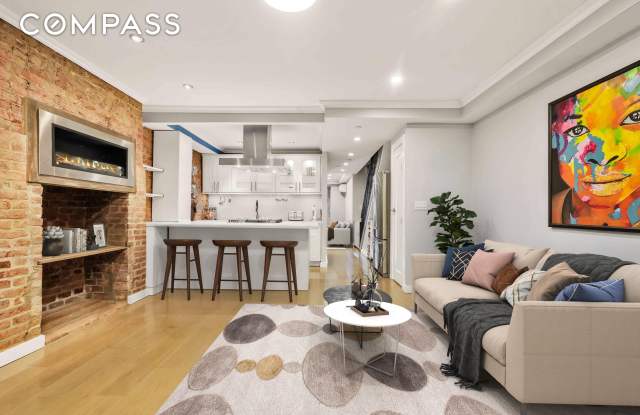 288 Saint James Place photos photos