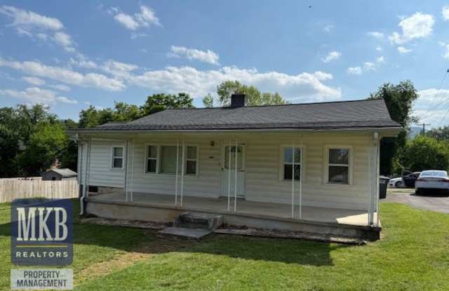 Single Family Home in Salem City photos photos