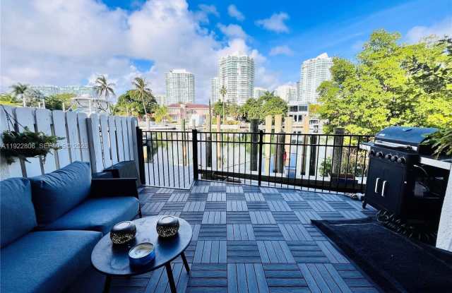 253 Poinciana Dr photos photos