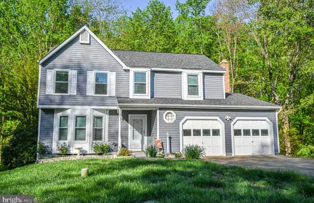 4753 SHADOW OAK COURT - 4753 Shadow Oak Court, Montclair, VA 22025