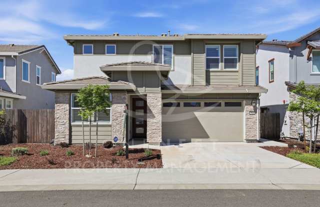 Executive 4-Bedroom Home with Loft in Twelve Bridges photos photos