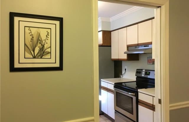 1489 N Amanda Circle NE Gallery 4