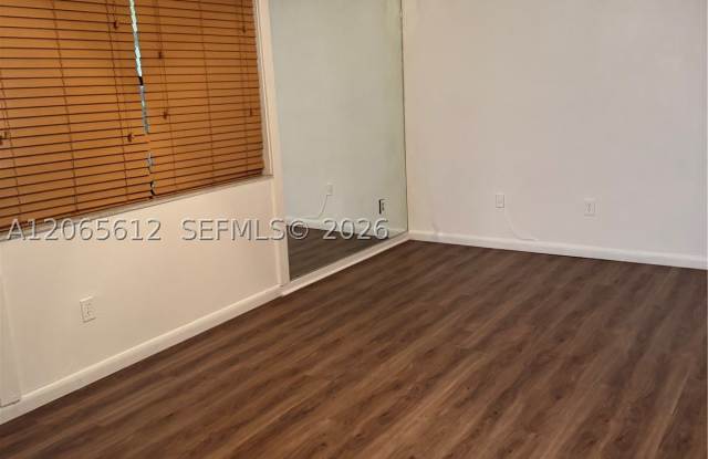 10762 La Placida Dr Gallery 3