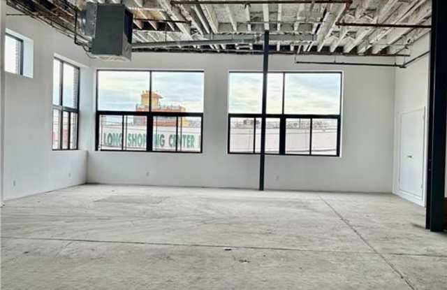 813 63rd Street Gallery 3