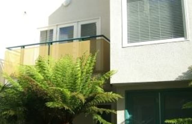 811 21st St - 811 21st Street, Santa Monica, CA 90403