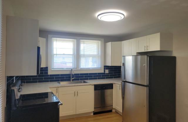 405 Summit St photos photos
