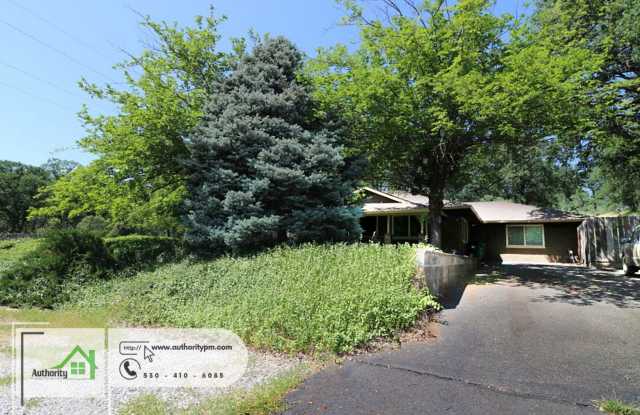 20124 Old Alturas Rd. Comfort Convenience in a Cozy Home! - 20124 Old Alturas Road, Shasta County, CA 96003 20124 Old Alturas Rd. Comfort Convenience in a Cozy Home! - 20124 Old Alturas Road, Shasta County, CA 96003