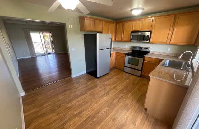 Suncrest Ridge Apartments photos photos