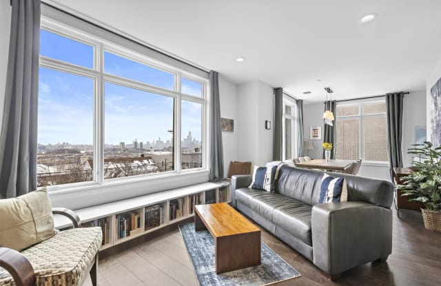 801 PALISADE AVE - 801 Palisade Avenue, Union City, NJ 07087