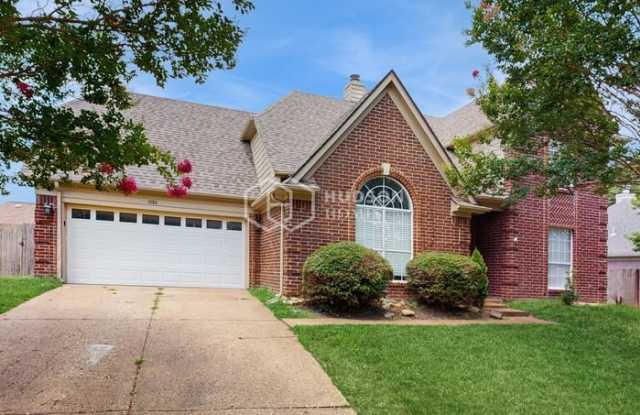 11186 Ram Hill Cove Gallery 1