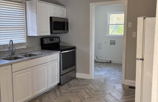 645 Stonewall Ct Gallery 2