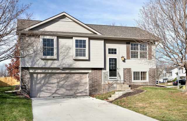Amazing 3-Bedroom Home Available NOW! - 6220 North 129th Circle, Douglas County, NE 68164