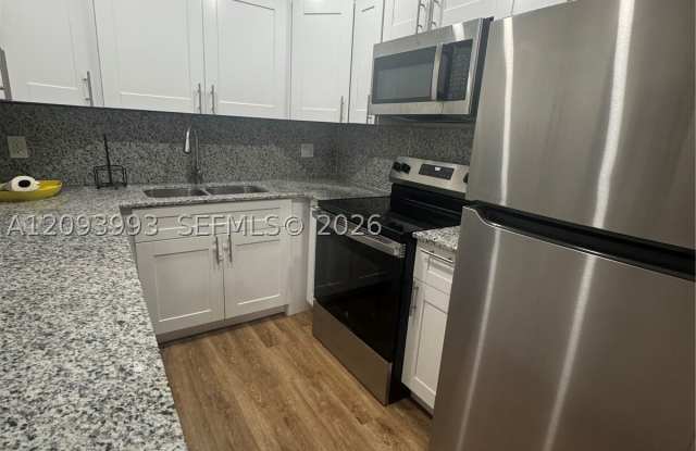 6200 S Falls Cir Dr Gallery 4