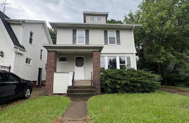 3 Bedroom 1 Bathroom Home Ready to Rent! photos photos