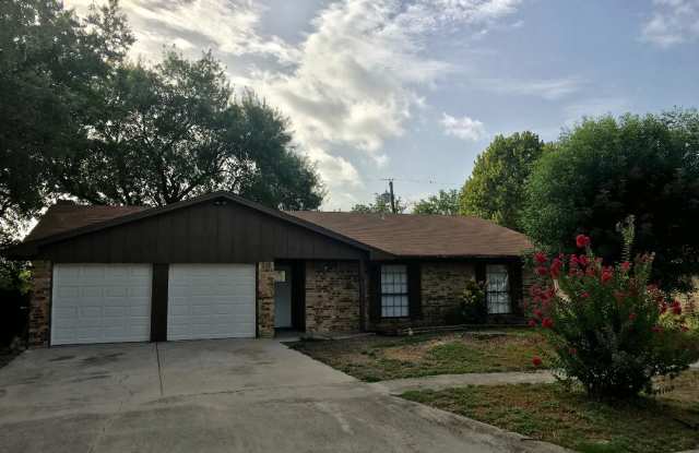 1810 North 38th Street Gallery 1