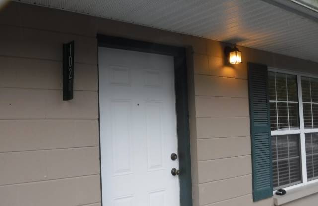 1021 NE 2ND AVE photos photos