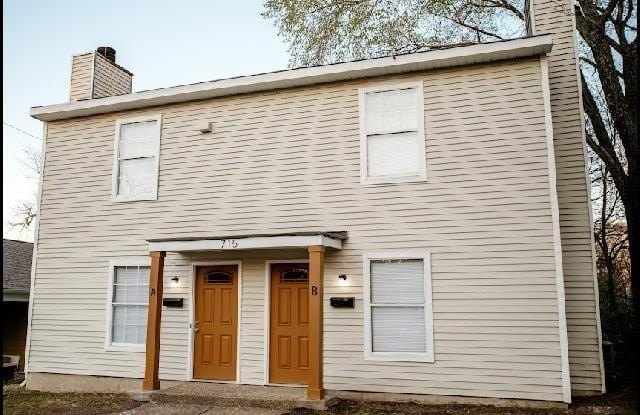 715 S Valentine Street Unit B photos photos