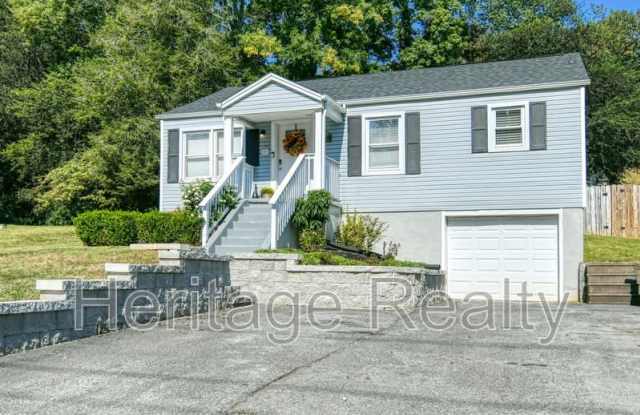 1725 Lenland Ave - 1725 Lenland Avenue, Knoxville, TN 37920