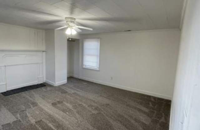 4316 North Carolina 242 Gallery 4
