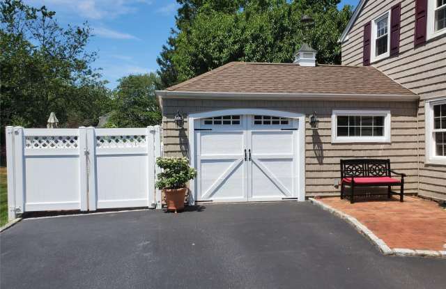 9 Harbor Hill Road photos photos