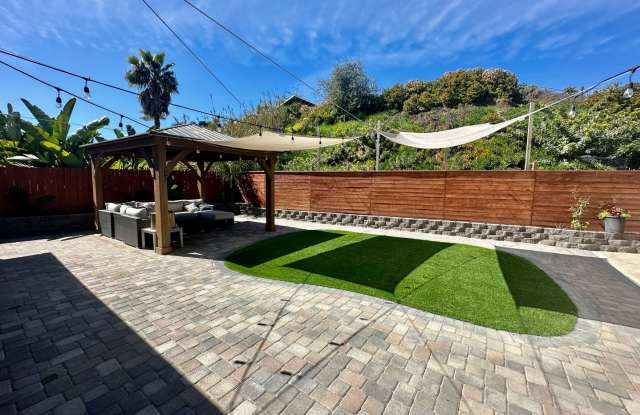 Entertainers Dream Home With Lots of Character! photos photos