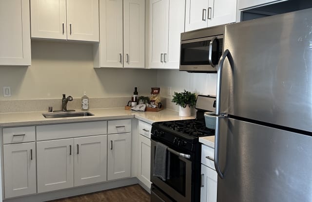 Newport Seacrest Apartments Gallery 4