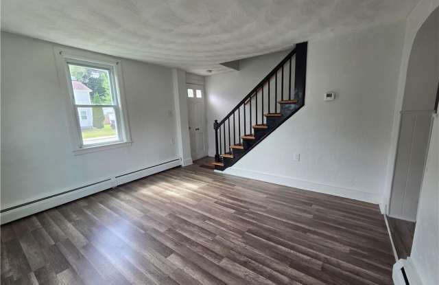 226 Providence Street Gallery 4
